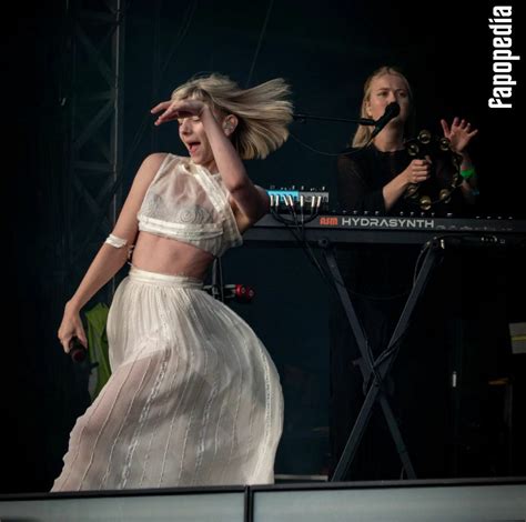 Aurora Aksnes Nude Leaks - Photo #2576422 - Fapopedia