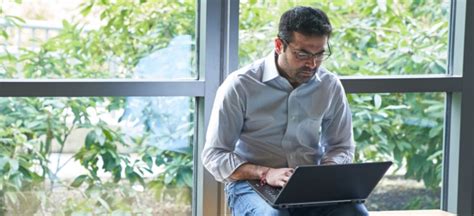 Grow your business in the Microsoft Cloud Solution Provider program