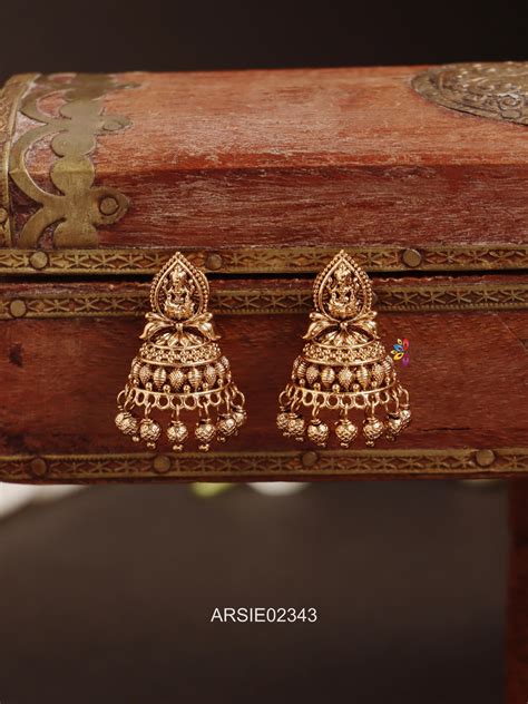 Antique Lakshmi Jhumka – Arshis