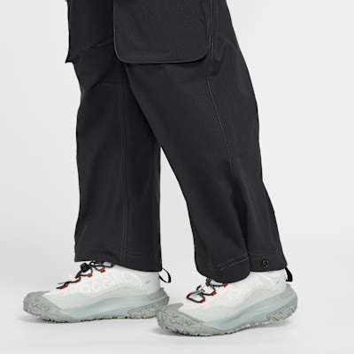 Nike ACG 'Smith Summit' Women's Zip-Off Trousers. Nike IN