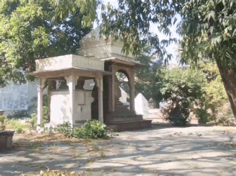 Kota Cemetery Plaque Sparks 1857 Rebellion Controversy | Colonial Bias