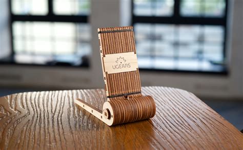 UGEARS Foldable Phone Holder - Cell Phone Stand for Desk - Compatible ...