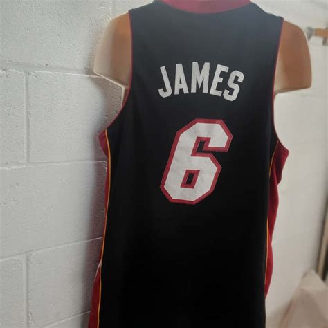 Adidas Men's Size M Black Miami heat basketball jersey(s)