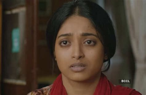 Sweater Movie Review {3.5/5}: Critic Review of Sweater by Times of India