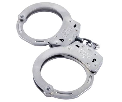 FBI Arrests Teen in Kansas City Tesla Arson Case | Newsmax.com