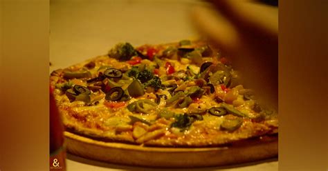 Grab An Apple Cider Beer & Groove To The Music At This Brewery In JP ...