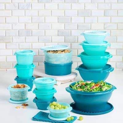 Rezultat imagine pentru Tupperware Container