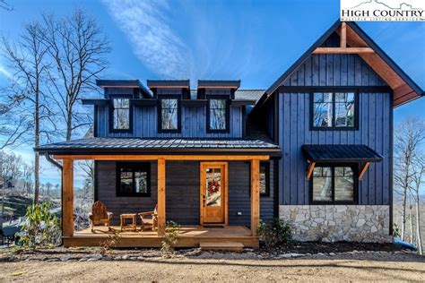 3 Red Sky Pkwy, Banner Elk, NC 28622 | Homes.com