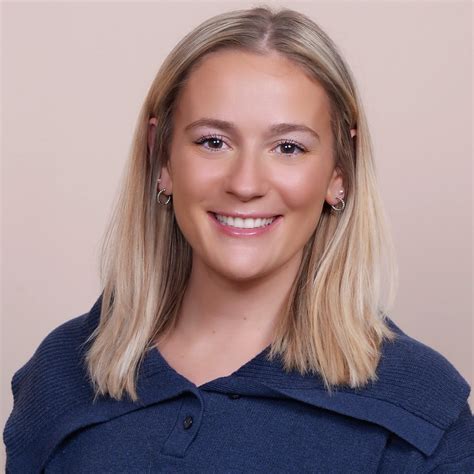 Hannah Hunter-Lee, LMSW | Ellie Mental Health, PLLP