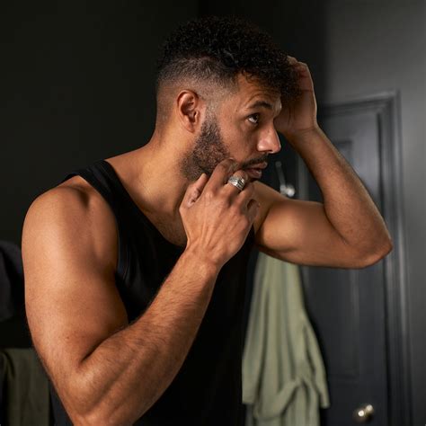 Pomade vs gel: A guide for men | Dove Men+Care