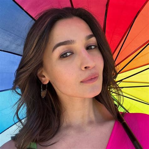 Tint and protect: Find your perfect monsoon tinted sunscreen