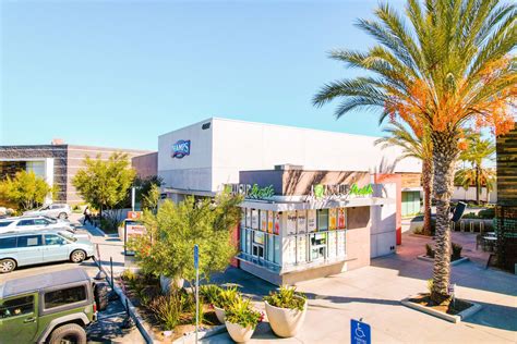 4635 Firestone Blvd, South Gate, CA 90280 | Crexi.com