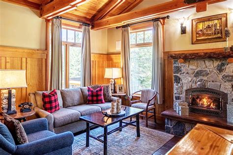 Tamarack Lodge & Resort – Rustic Vacations