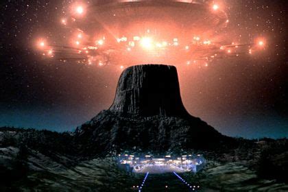 Ave Satani: diabolic essence of The Omen theme song | Music Tales