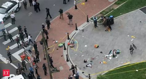 Mass shooting in Virginia: Two dead, five wounded in a shootout at ...