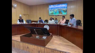Govt to form high-level committee to revive Netarhat School's academic ...