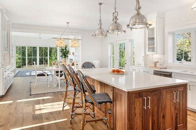 1 Knowlton Ct, Bristol, RI 02809 | Homes.com