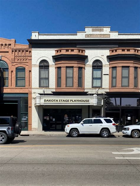 Dakota Stage Ltd. | Bismarck Mandan CVB