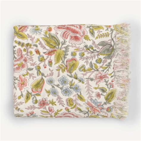 Jamila rose throw – Inka