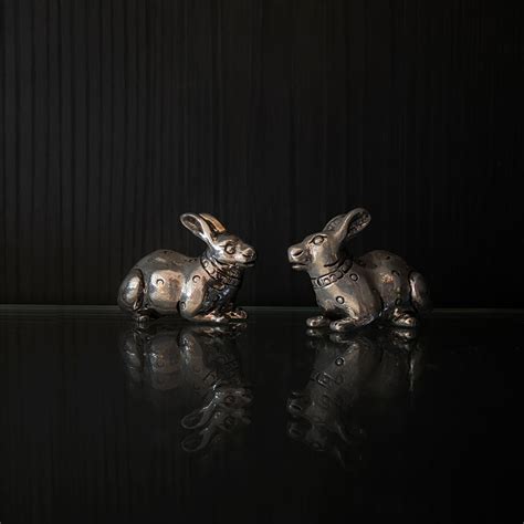Buy Silver Rabbits Decor Online – Mymotifs