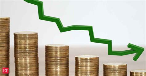 Growth in India projected to 'decelerate' to 5% in 2019-2020: World ...