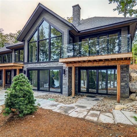 Modern Lake Muskoka Build with Engineered Oak Flooring