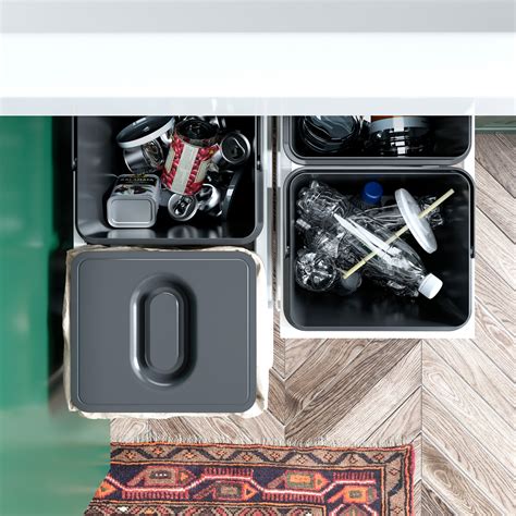 A green and fresh BODBYN kitchen - IKEA