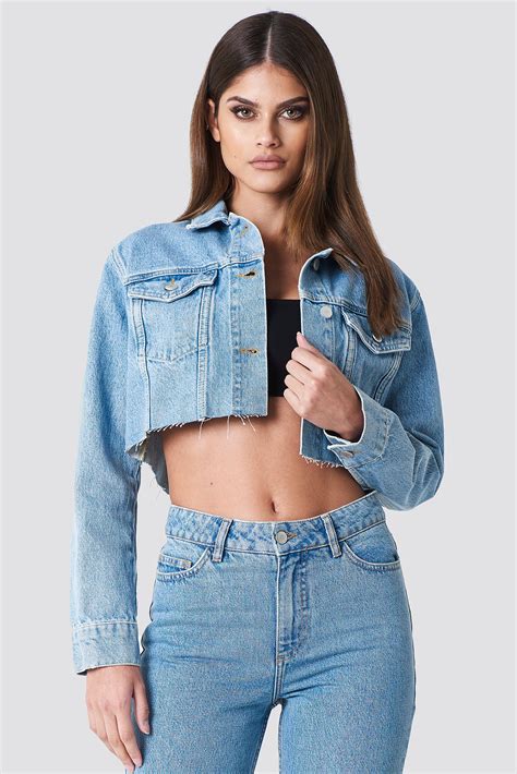 Short Raw Hem Denim Jacket Light Blue Denim | na-kd.com