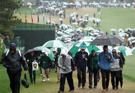 When will the Green Jacket ceremony take place at Masters 2023?