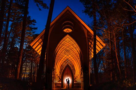 Glass Chapels in Arkansas - Beautiful Wedding Chapels in Arkansas