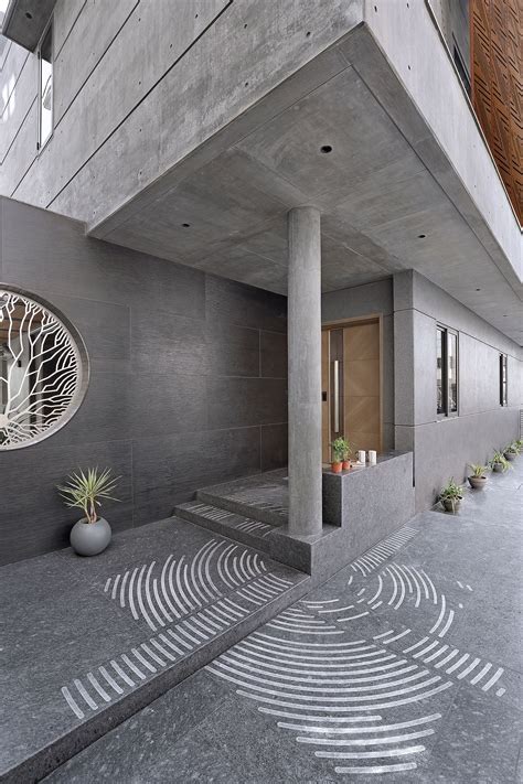 Vadodara: Technology and minimalism merge in this joint family home ...