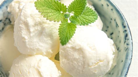 French Vanilla Vs. Vanilla - Top 5 Differences