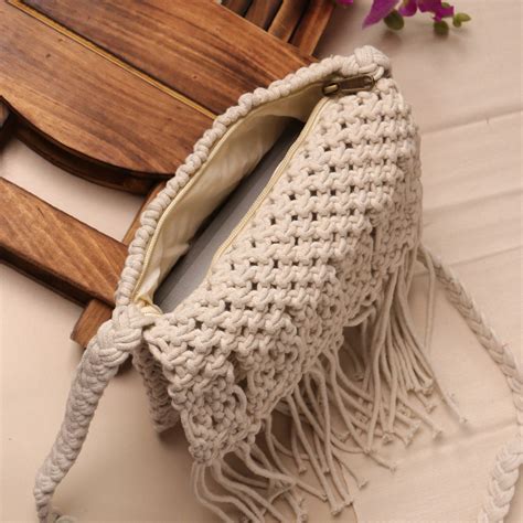 Aashika Jhalar Sling – Sanskriti777