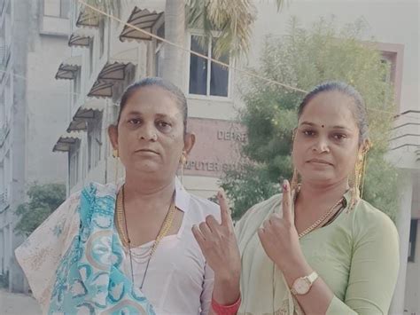 Sabarkantha's four assembly polls peaceful; Transgender of Himmatnagar ...