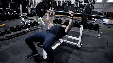 Boost Your Bench Press Strength With Smart Programming And Heavy Sets