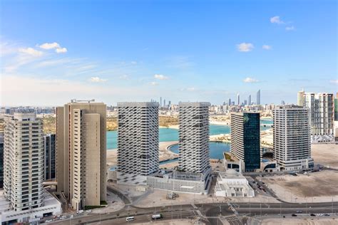 Abu Dhabi Holiday Rentals & Homes - Abu Dhabi, United Arab Emirates ...