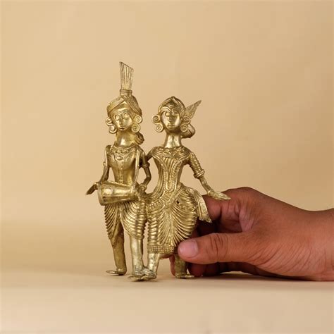 Watch Dhokra tabletop decor of tribal couple with dhol by sowpeace on ...