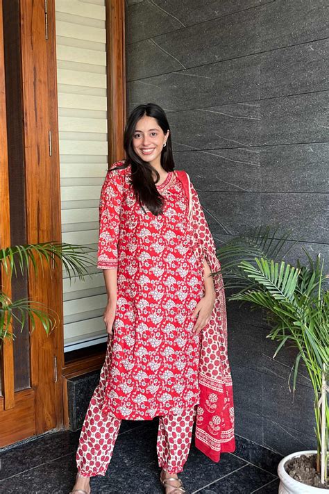 Shop Gauri Cotton Handblock Printed Suit Set- Shophindya– ShopHindya