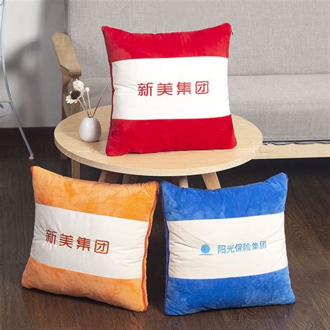 抱枕怎么打包礼物最新素材