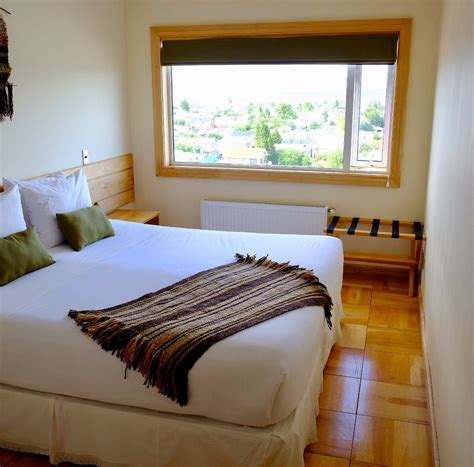 HOTEL TEMAUKEN (Puerto Natales, Aisen Region) - Hotel Reviews & Photos ...