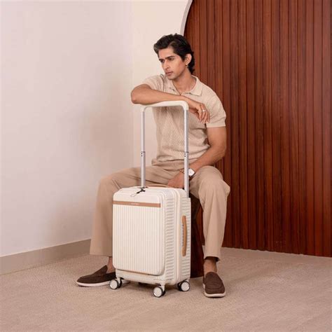 RoverPro | Moon-White | Cabin Hard Luggage