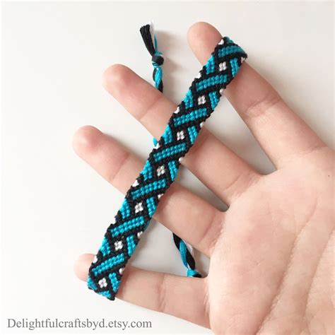Friendship Bracelet Patterns Black at Johnny Will blog