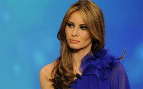 Melania Trump admite que tuvo 10 trabajos sin tener los papeles en ...