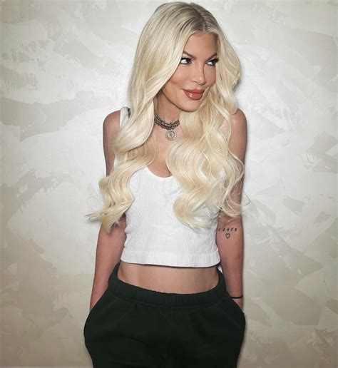 Tori Spelling says she has the 'lady parts' of a 14-year-old after 5 C-sections