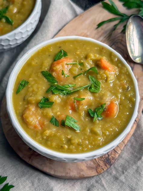 Healthy & Comforting Vegetarian Split Pea Soup Recipe