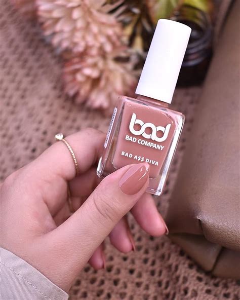 Buy BAD COMPANY Nail Polish, No Toxin Nail Lacquer, Long Lasting, Chip ...