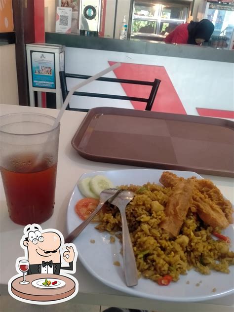 Sonic Chicken Samas Bantul restaurant, Bantul - Restaurant reviews