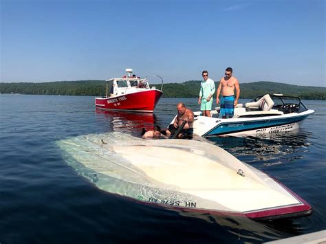 Boat capsizes on Lake Winnipesaukee | Public Safety | unionleader.com