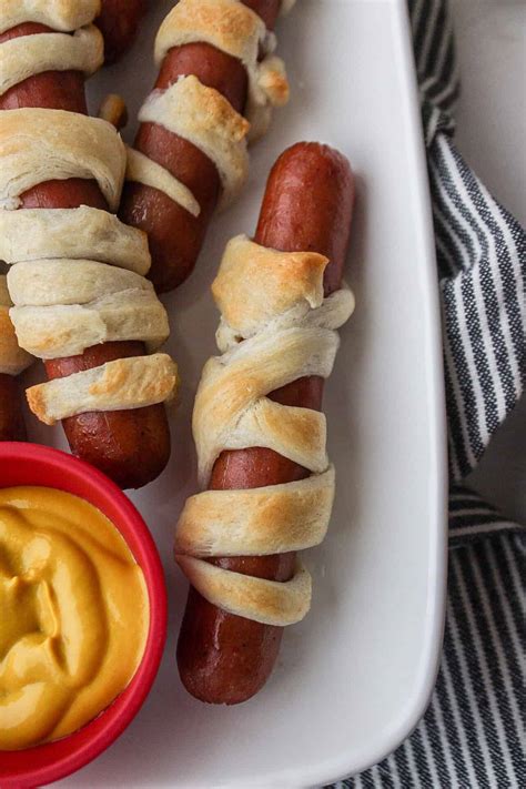 How To Cook Hot Dog Crescent Rolls