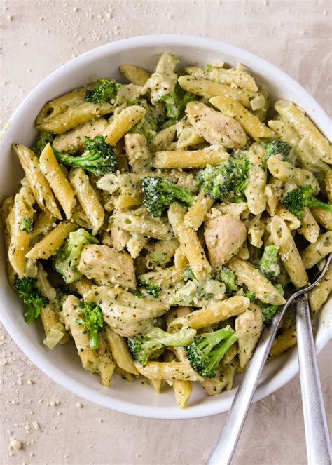 Pesto Chicken and Broccoli Pasta | Gimme Delicious